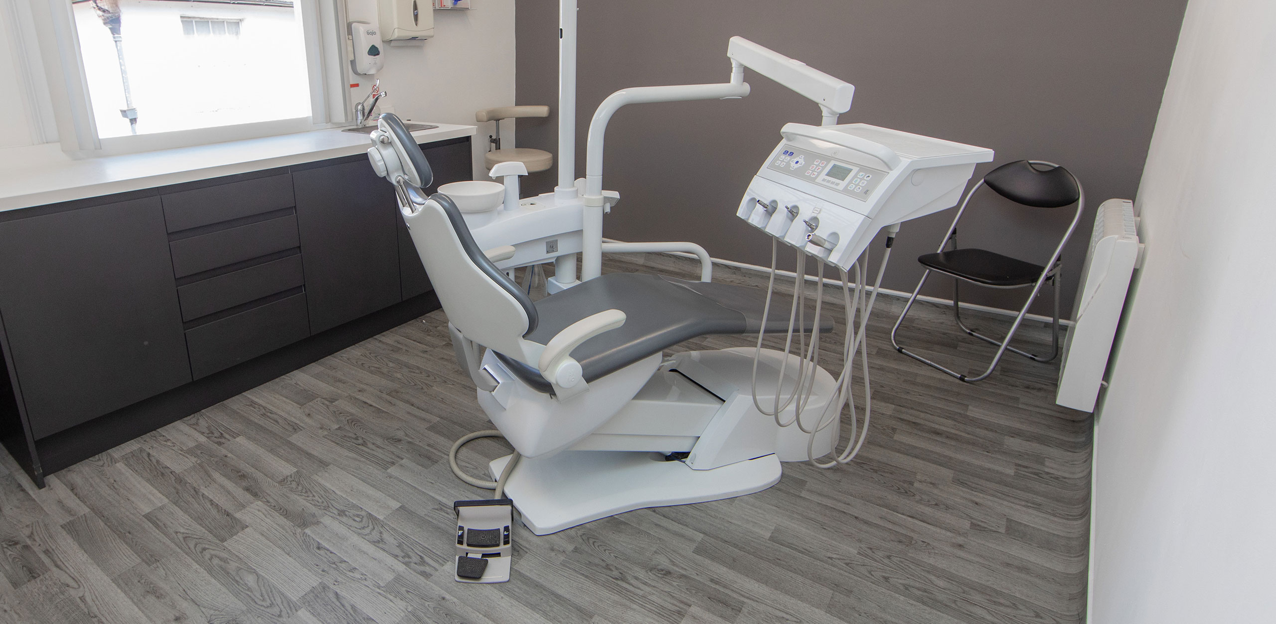 Hurst Dental & Implant Clinic
